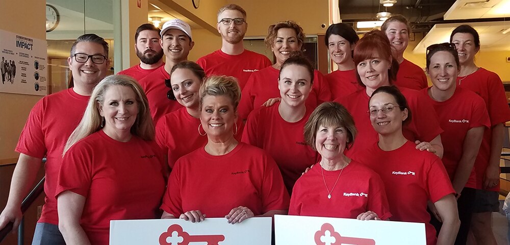 KeyBank Neighbors Day Volunteers Make Progress in Portland