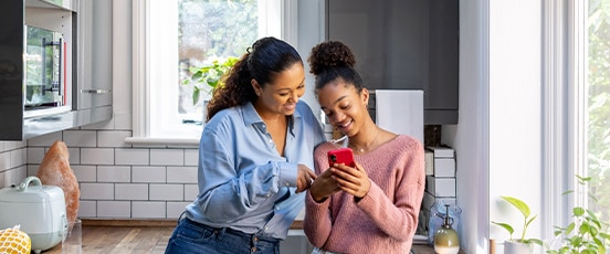 Beware of Common Scams Targeting Kids and Teens Online