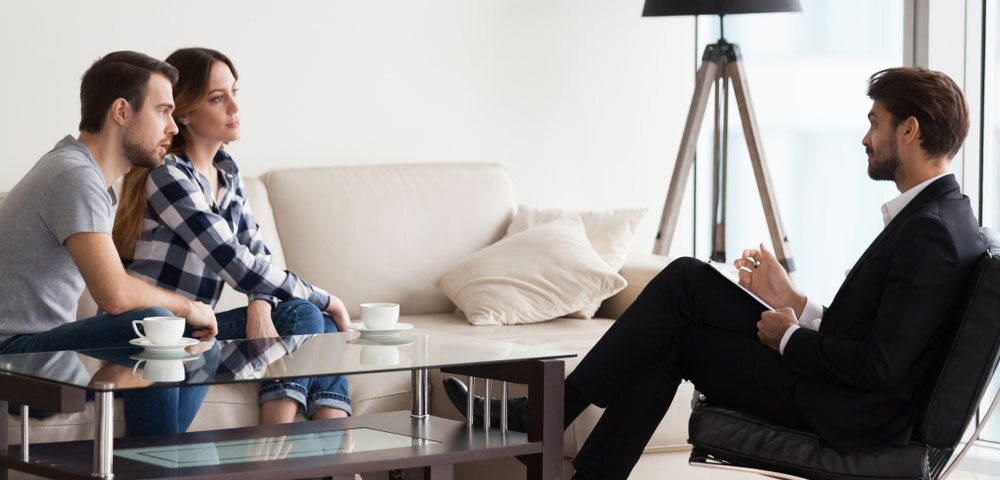 Choosing Between a 30-Year Mortgage and a 15-Year Mortgage