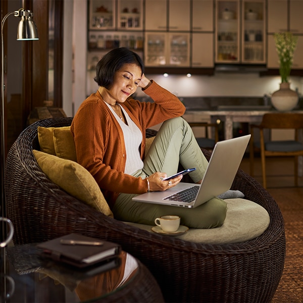 Checking or Savings: How to Manage and Transfer Money Between Accounts