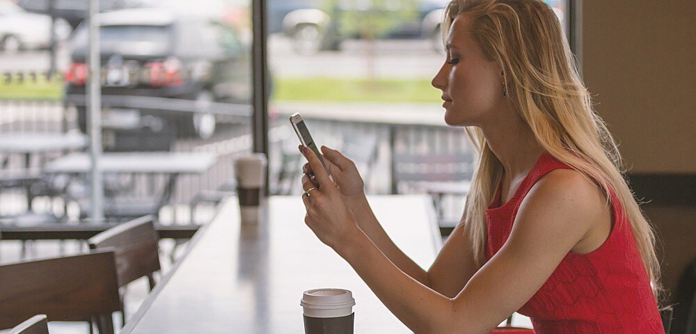 How Social Media Impacts Your Financial Wellness