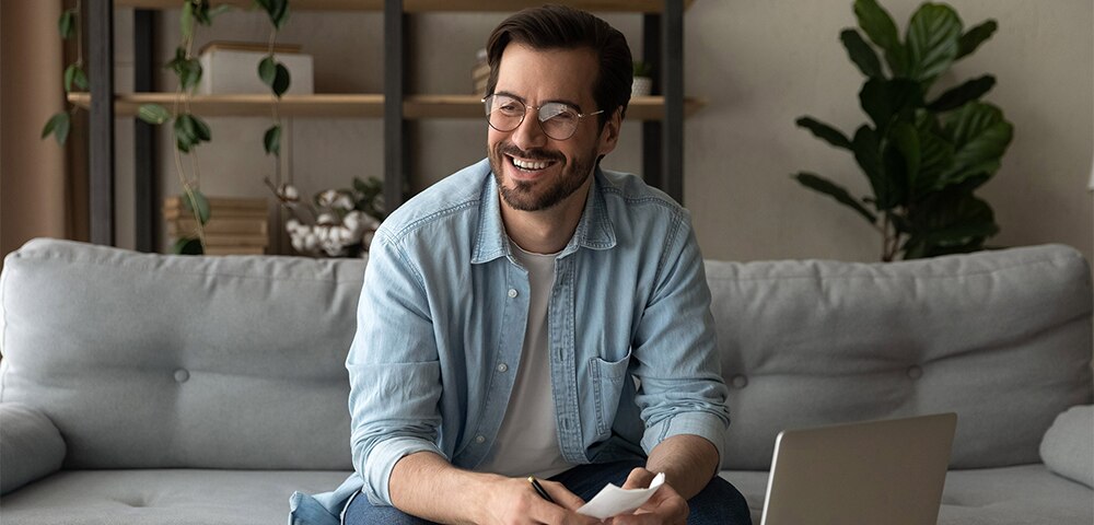 <p>Does Paying Off My Student Loans Impact My Credit Score?</p>
