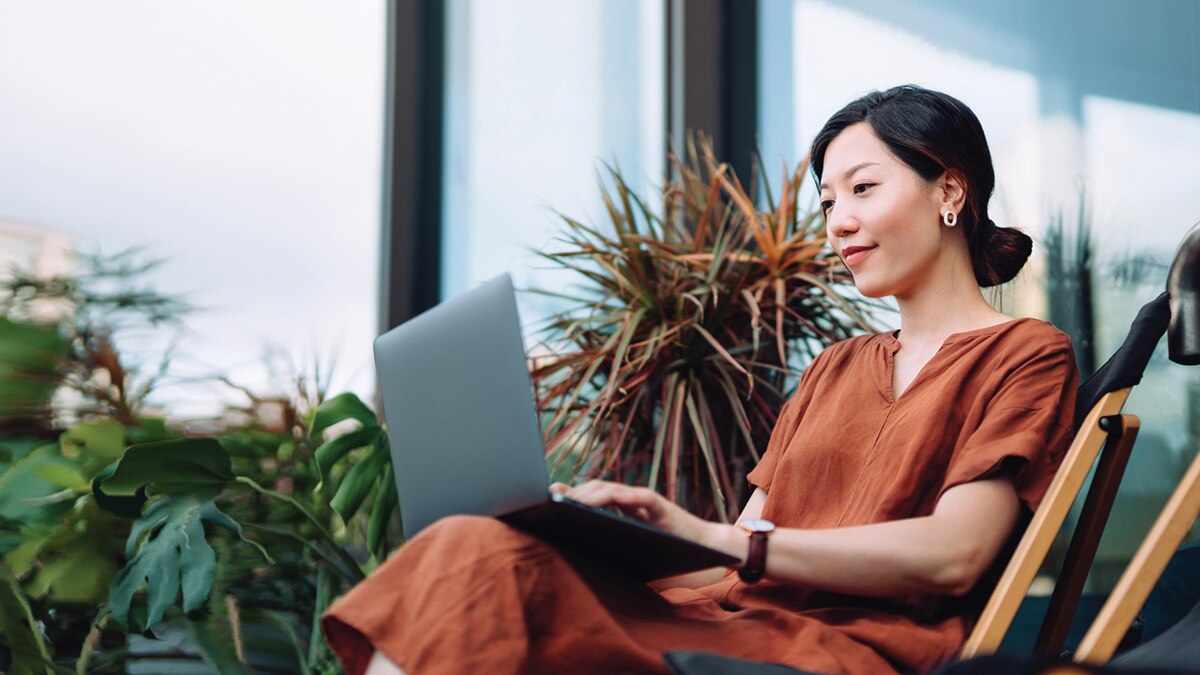 <p>Battling Burnout and Rebuilding Financial Confidence in 2023</p>
